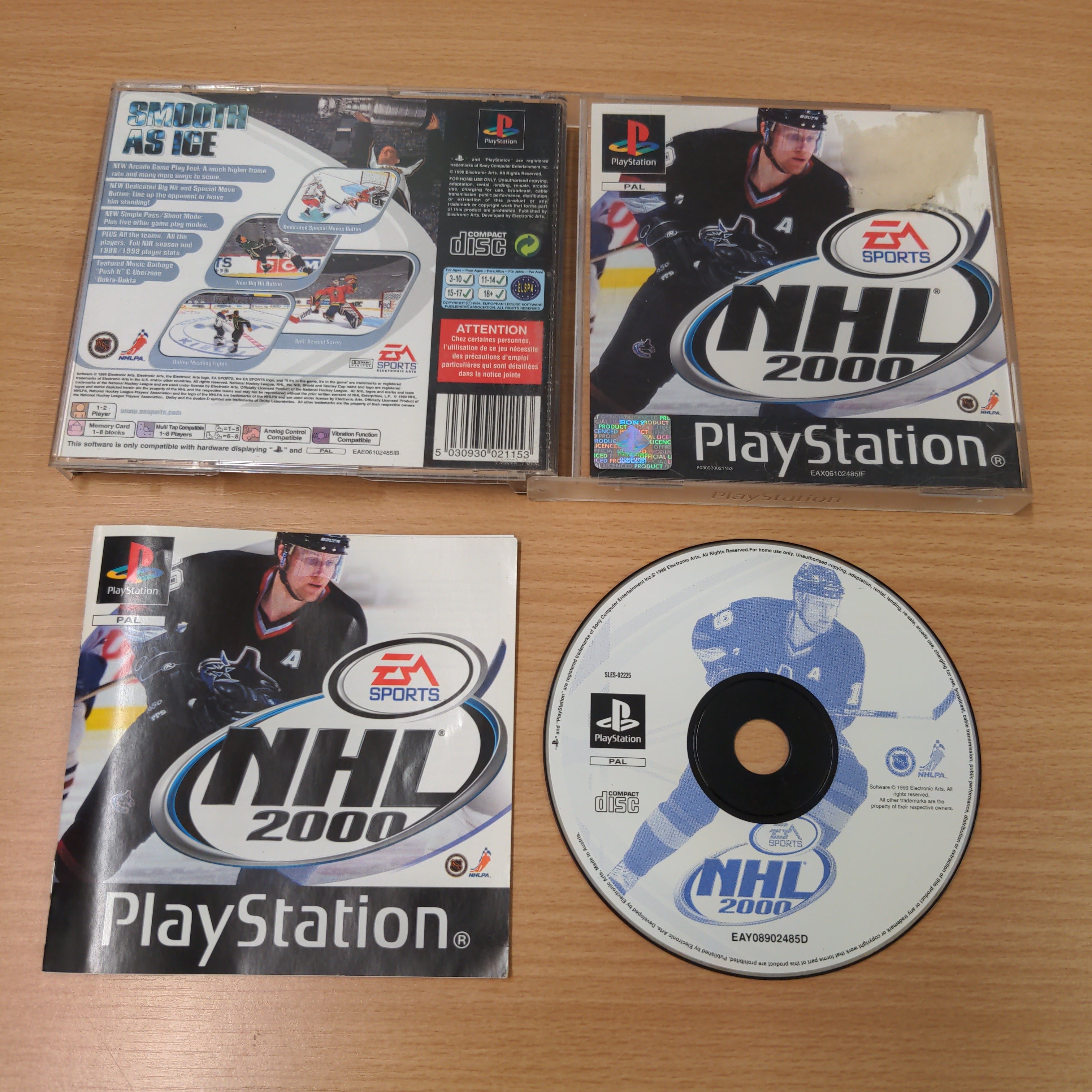 NHL 2000 Sony PS1 game NHL 2000 Sony PS1 game